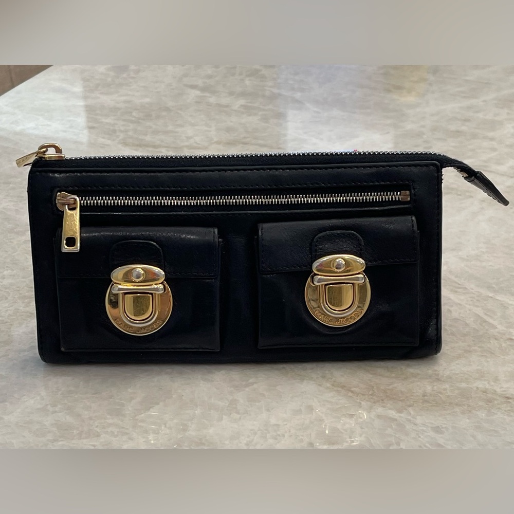 Marc Jacobs Black Leather Wallet Gold Hardware Multi Pocket Zip - Picture 3 of 15
